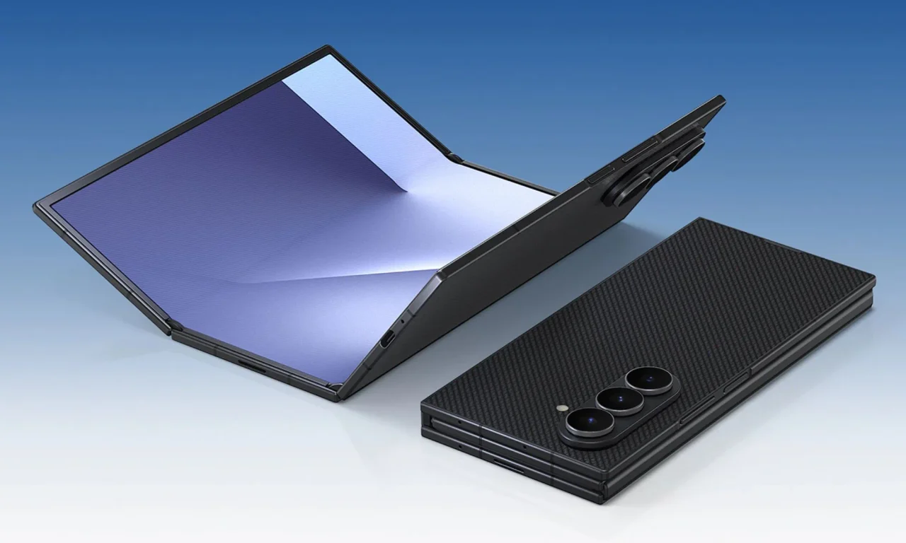 Samsung Z TriFold sulankstytas su 6,5 colio išoriniu ekranu